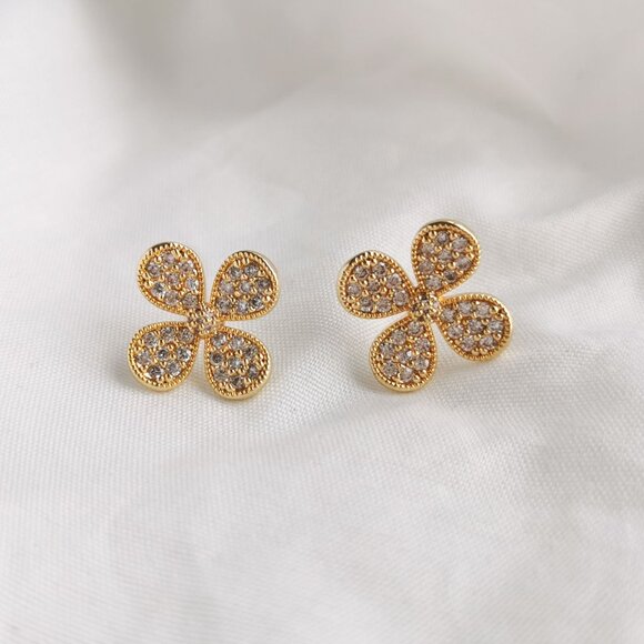 Alicia Bonnie Clover Gold Earrings - Picture 1 of 3